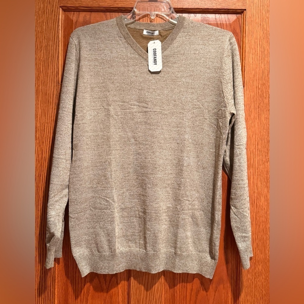 Coofandy Men's Casual Pullover Sweater Light Brown Size Medium V-Neck NWT